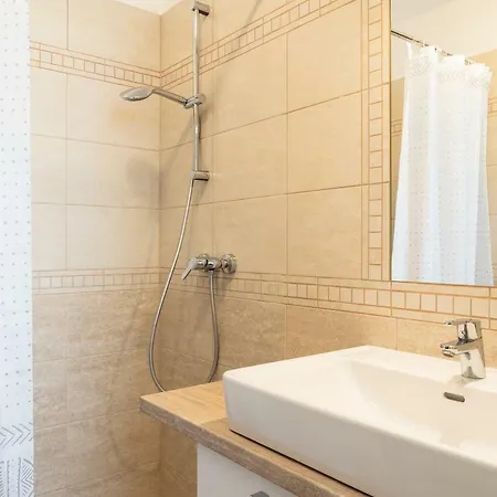 Raba Apartment