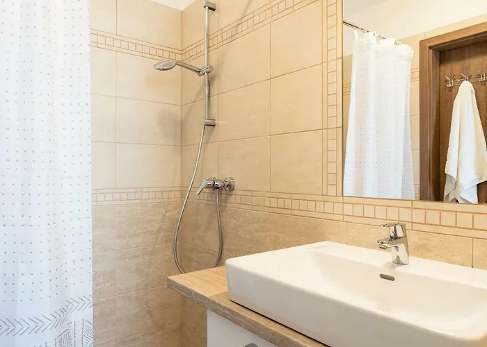 Raba Διαμέρισμα